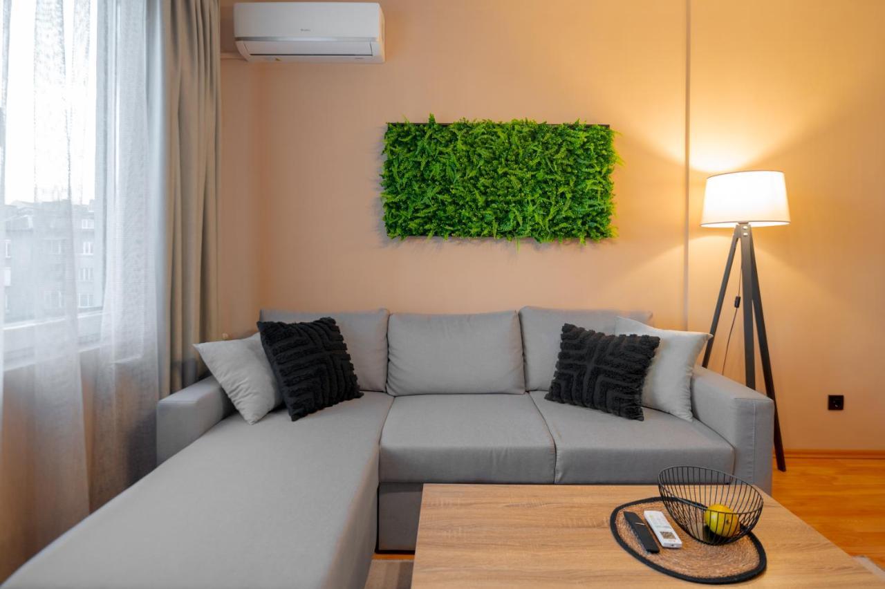 Cosy Green Apt Close To Macedonia Square София Екстериор снимка