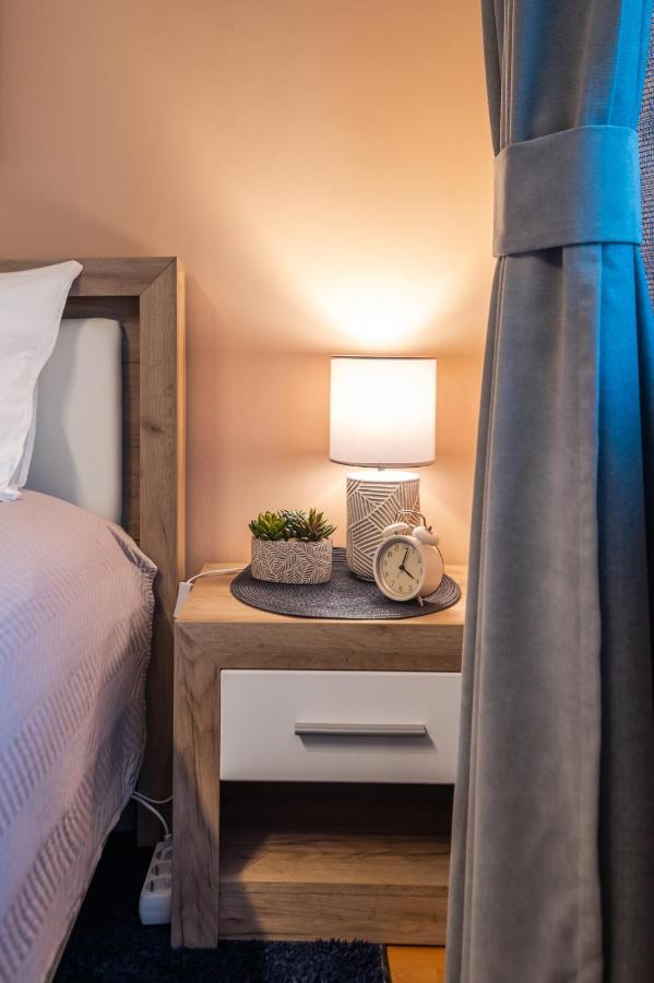 Cosy Green Apt Close To Macedonia Square София Екстериор снимка